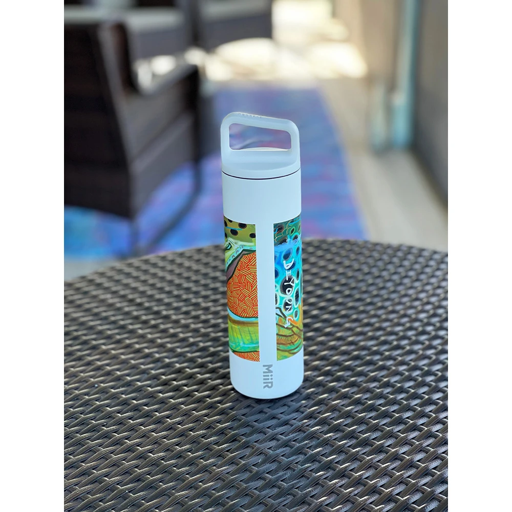 DEREK DEYOUNG Brown Trout Widemouth Water Bottle 6 DEREK DEYOUNG Brown Trout Widemouth Water Bottle - Image 4