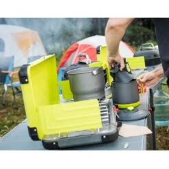 EUREKA Camp Table 7 EUREKA Camp Table -Outdoor Product Shop eureka camp table 4 in action 1000x1000 1