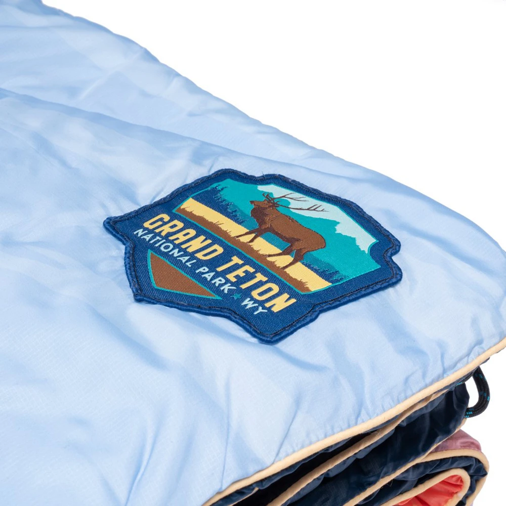 RUMPL Original Puffy Blanket - Grand Teton National Park 4 RUMPL Original Puffy Blanket - Grand Teton National Park - Image 2